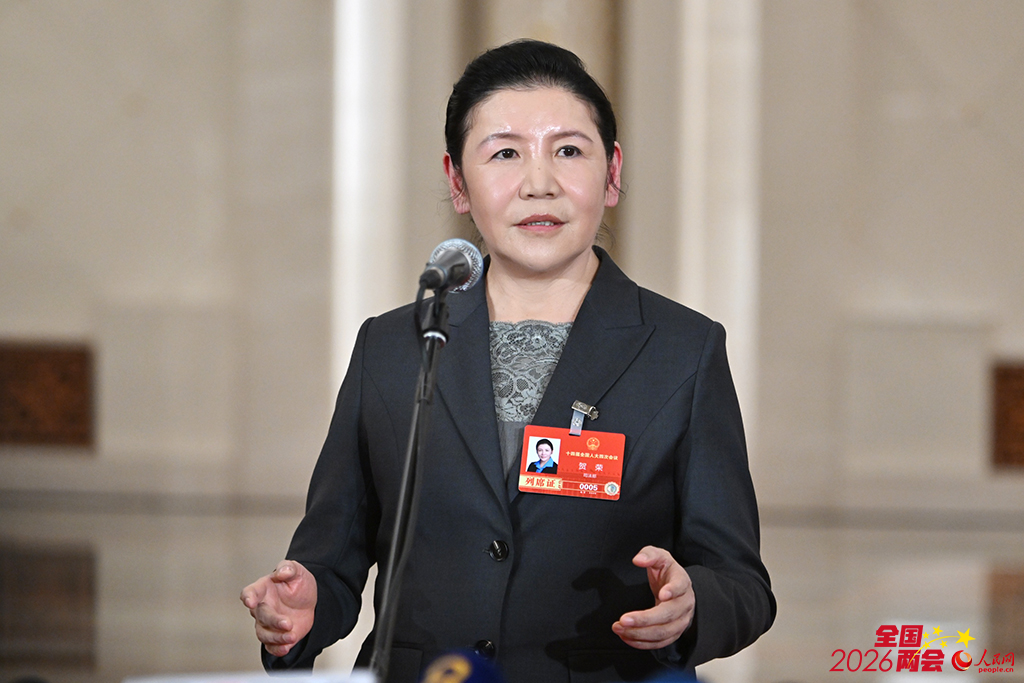 司法部部长贺荣：今年将在全国统一推行“扫码入企”